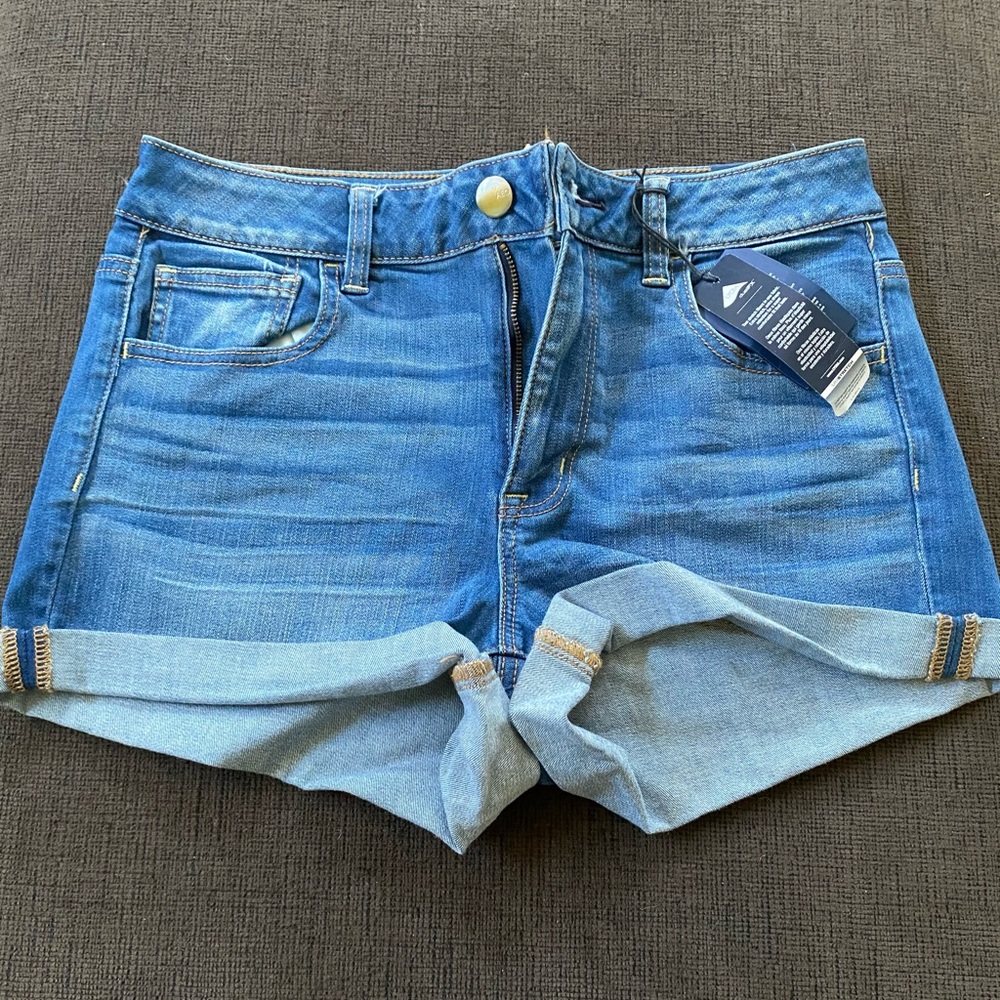 American Eagle Shortie